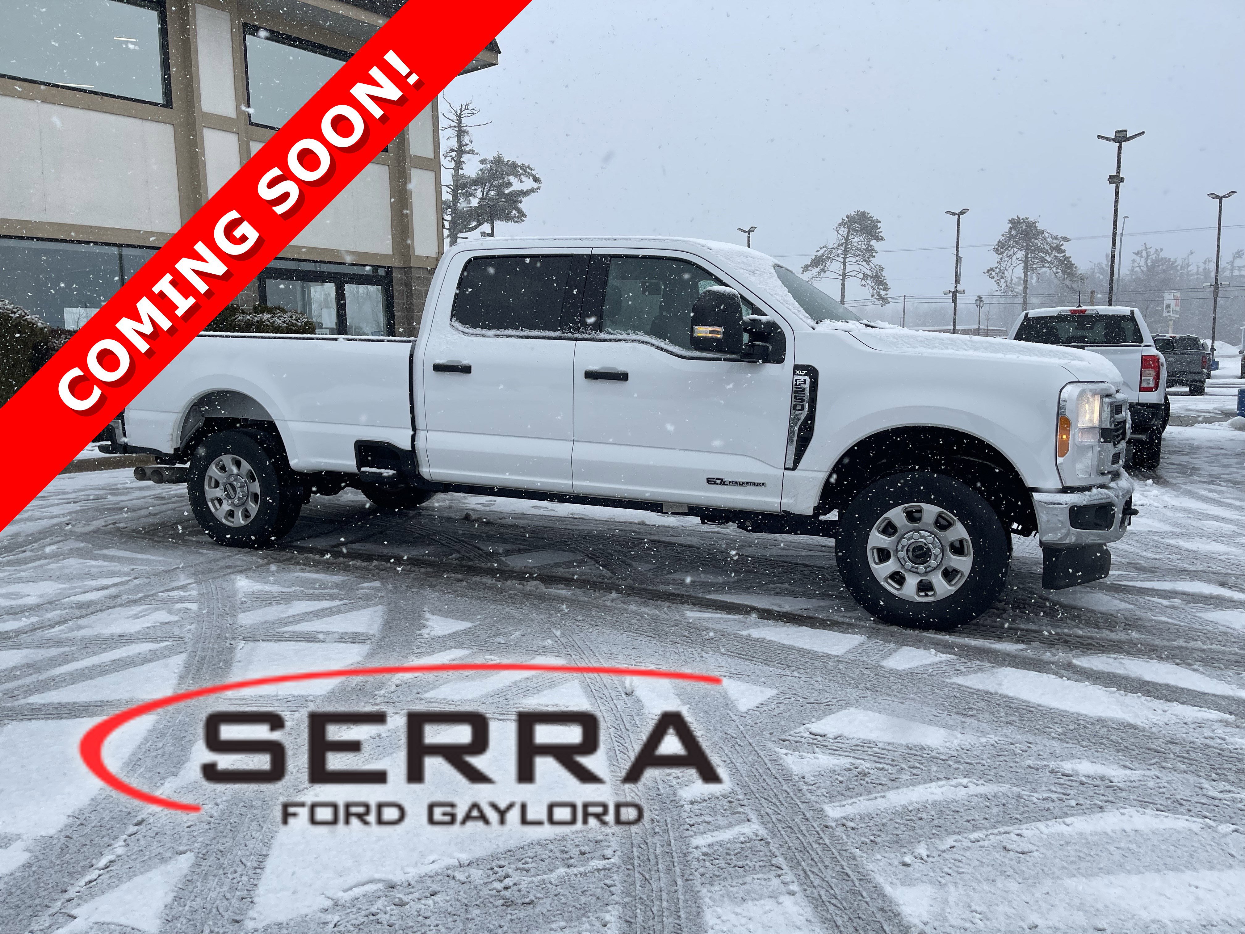 Used 2023 Ford F250 XLT image 1