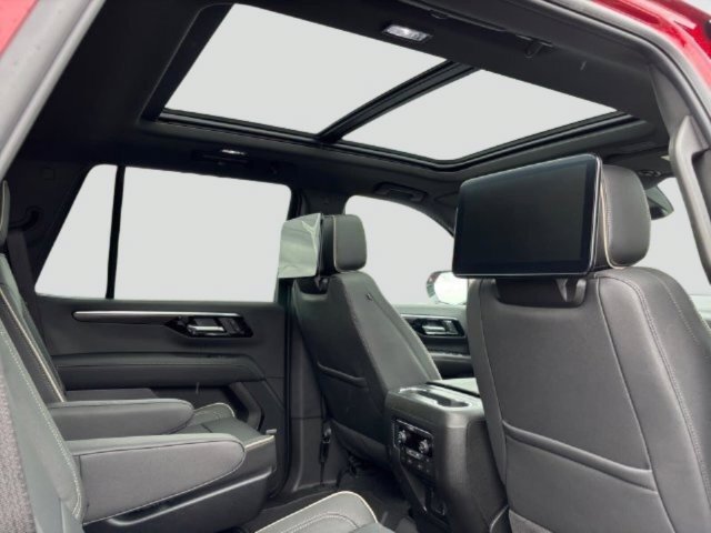 Used 2026 Chevrolet Tahoe Premier AWD/4WD image 46