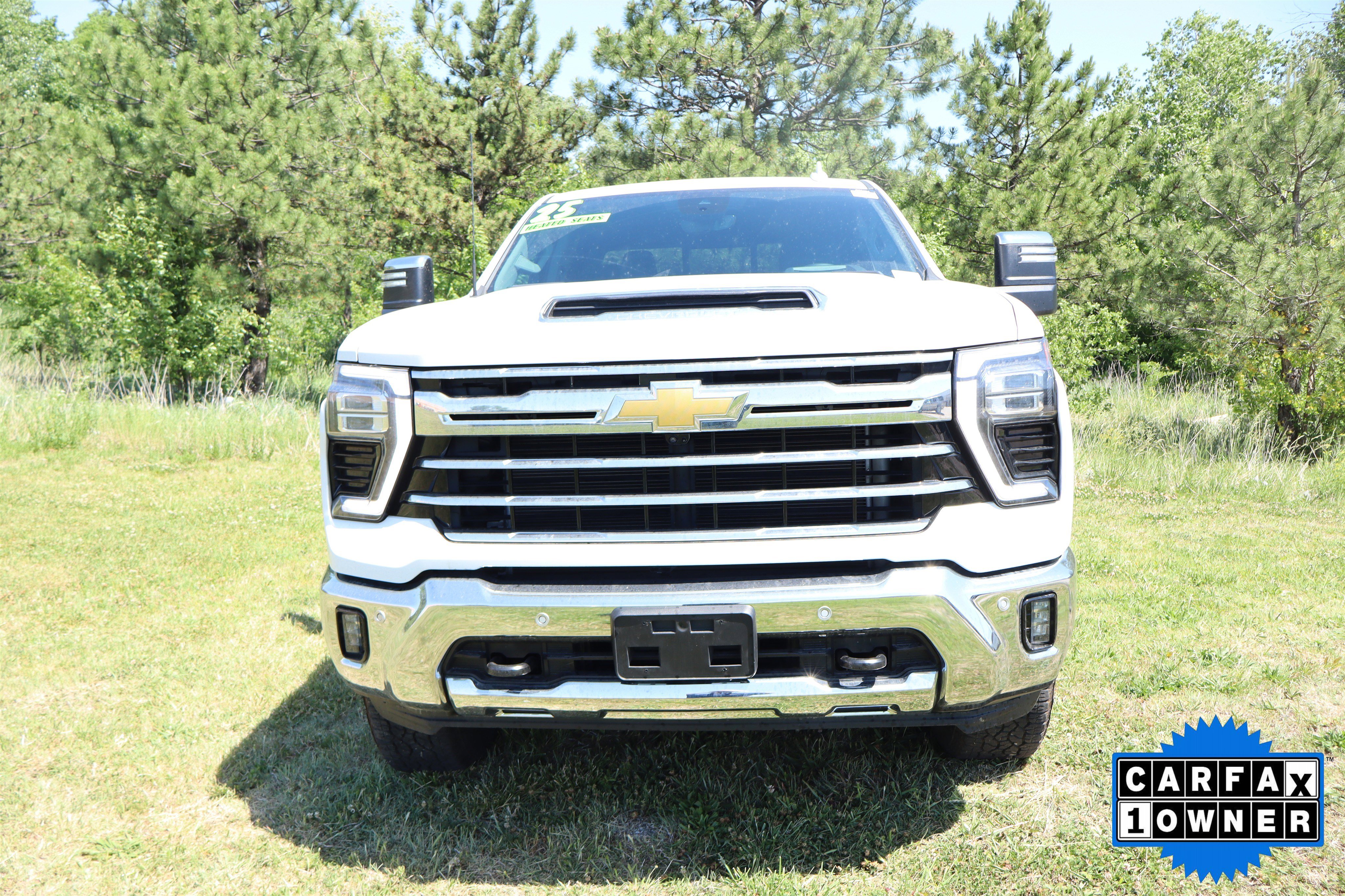 Used 2025 Chevrolet Silverado 2500 LTZ w/ LTZ Premium Package AWD/4WD image 14
