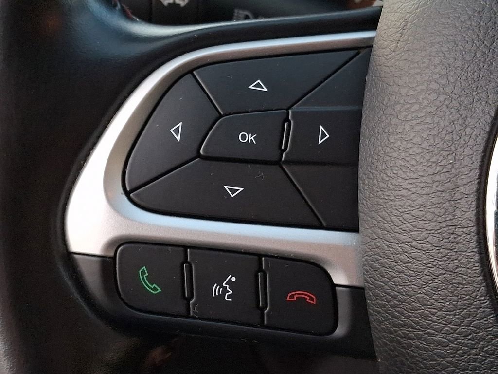 Used 2020 Jeep Compass Trailhawk image 18