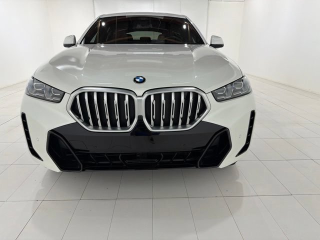 Certified 2024 BMW X6 xDrive40i w/ Executive Package AWD/4WD image 8