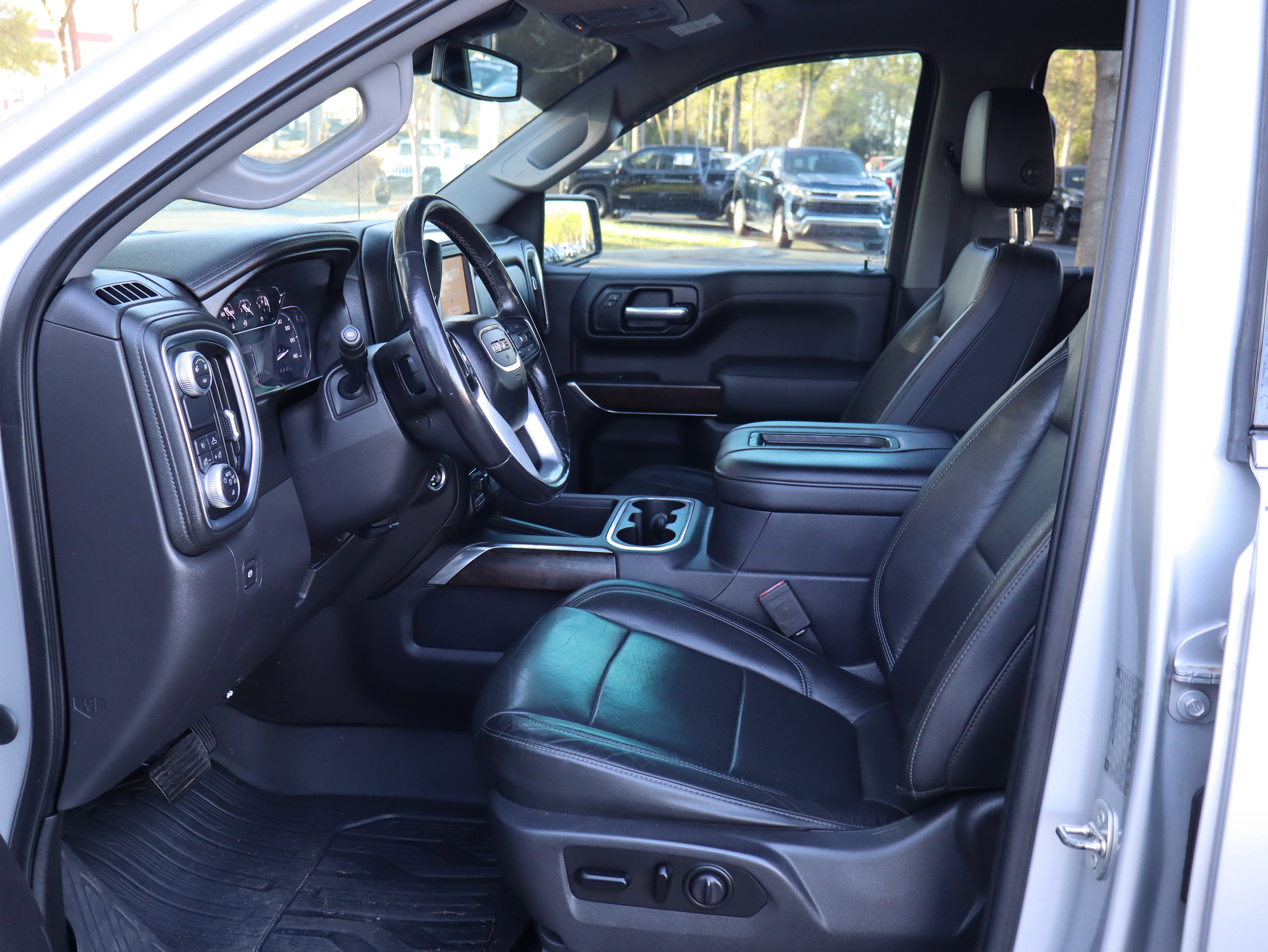 Used 2019 GMC Sierra 1500 SLT w/ SLT Premium Plus Package image 19