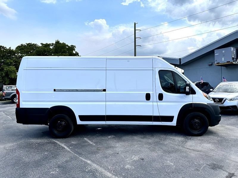 Used 2022 RAM ProMaster 3500 w/ Interior LED Lighting Group FWD image 4