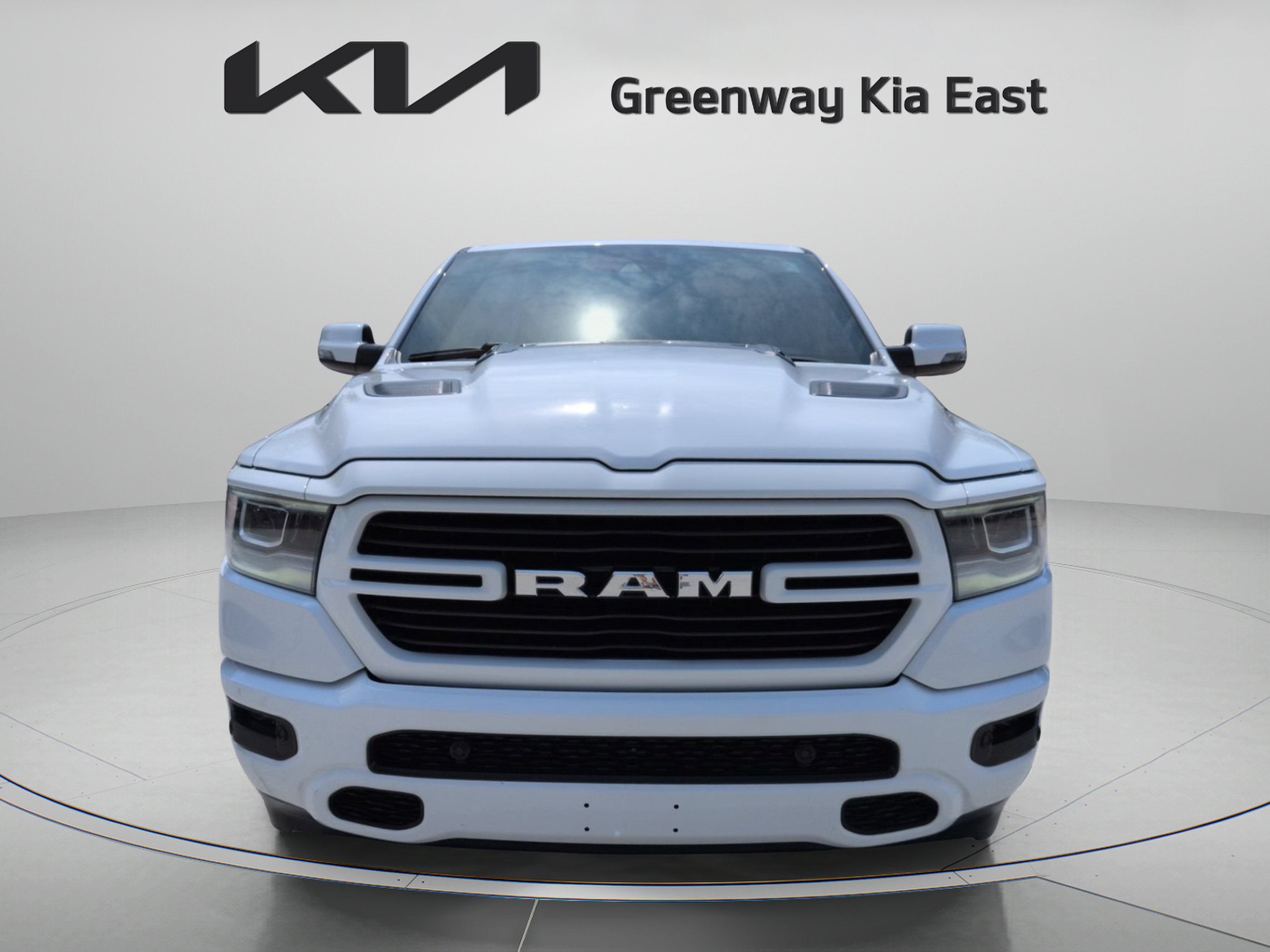 Used 2023 RAM 1500 Laramie RWD image 11
