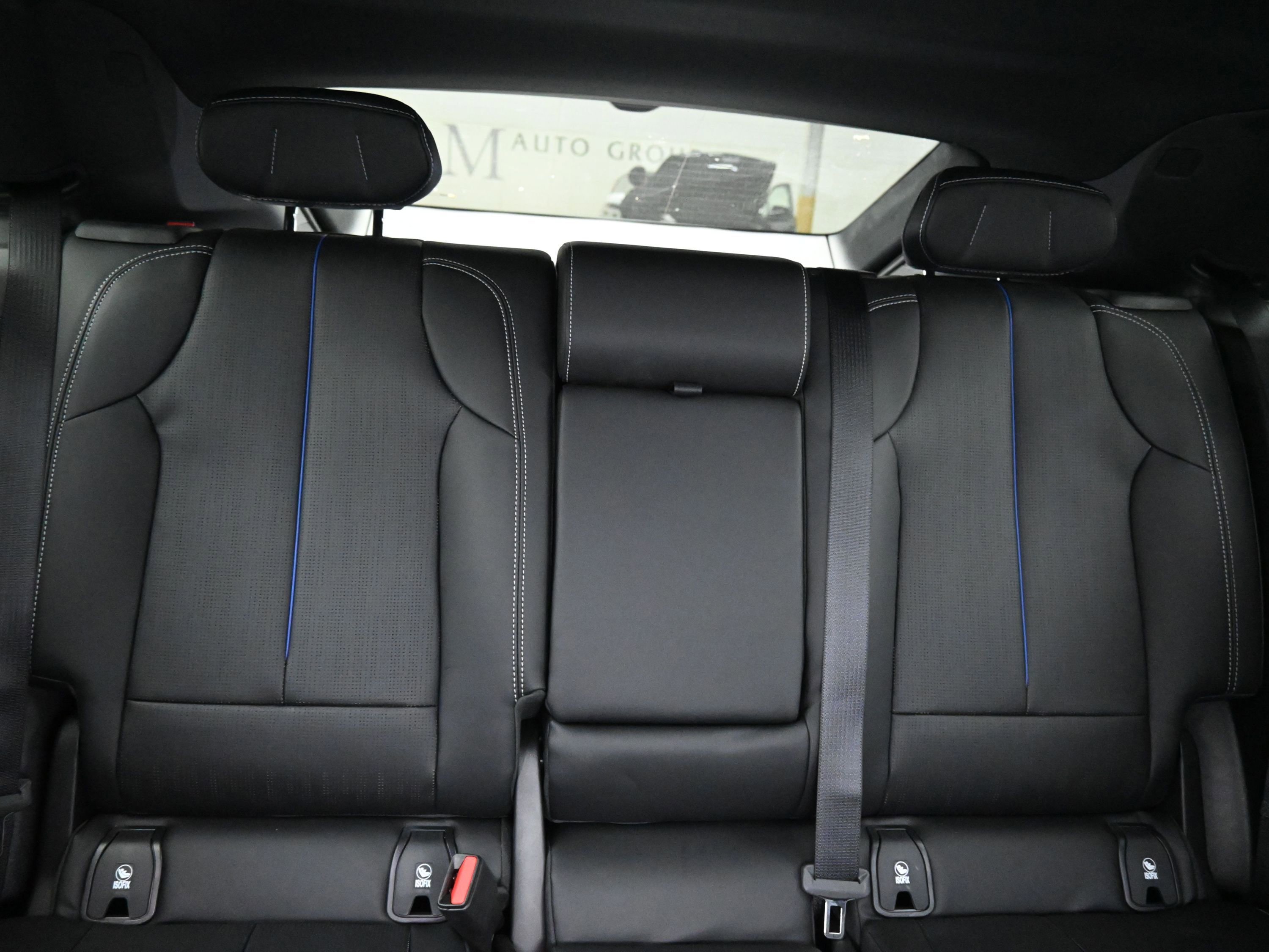 New 2025 Cadillac Lyriq Luxury image 14