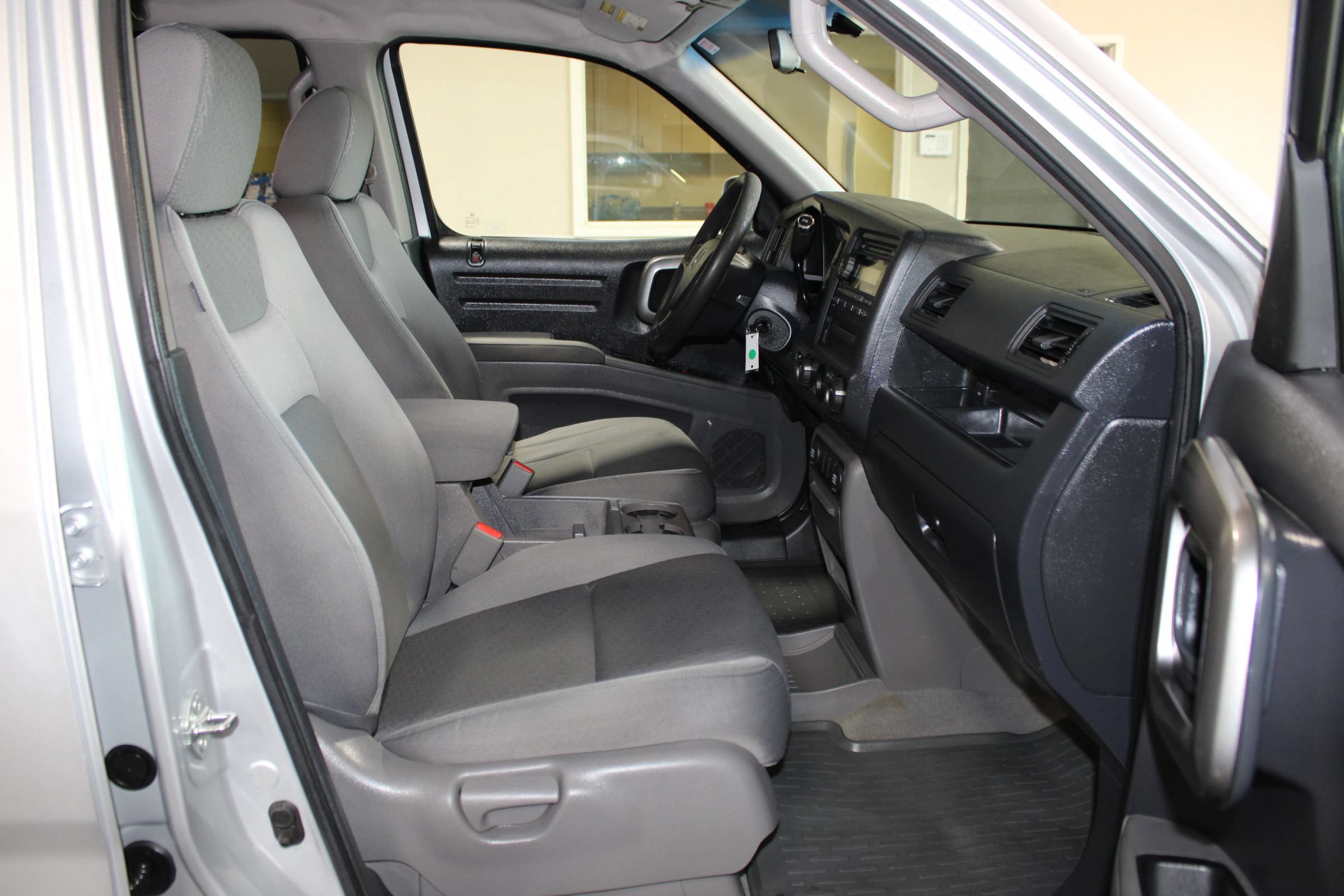 Used 2009 Honda Ridgeline RTS image 25