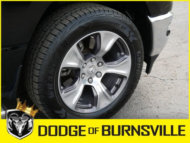 Used 2023 RAM 1500 Laramie AWD/4WD image 12