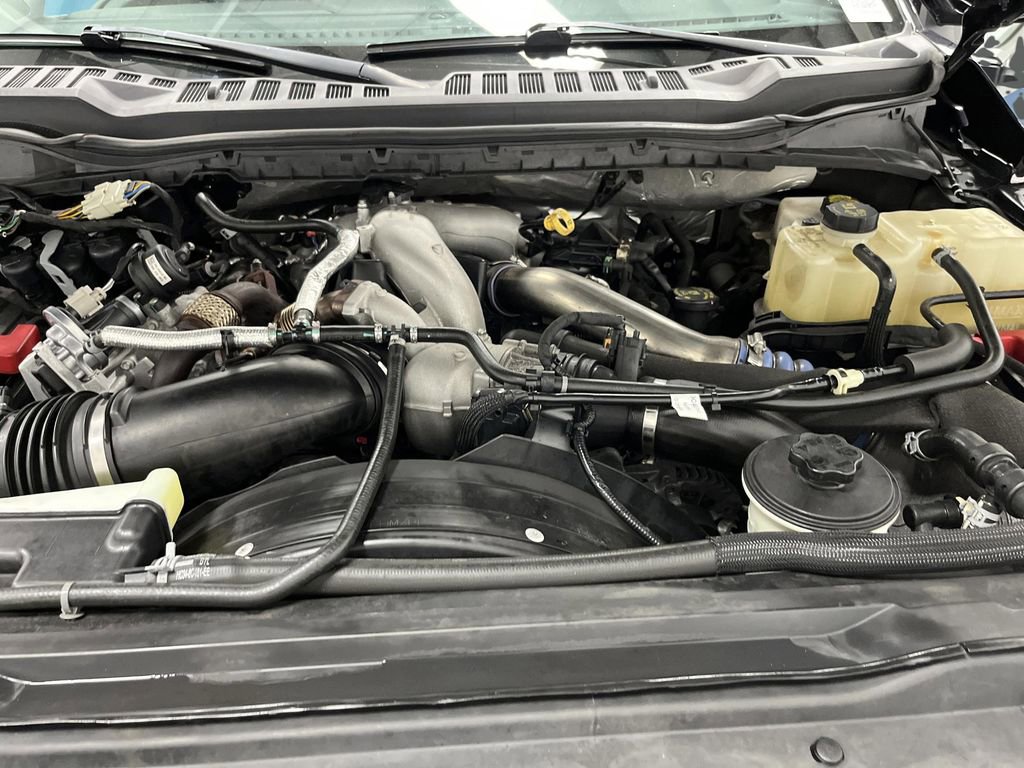 Used 2023 Ford F350 XLT image 38