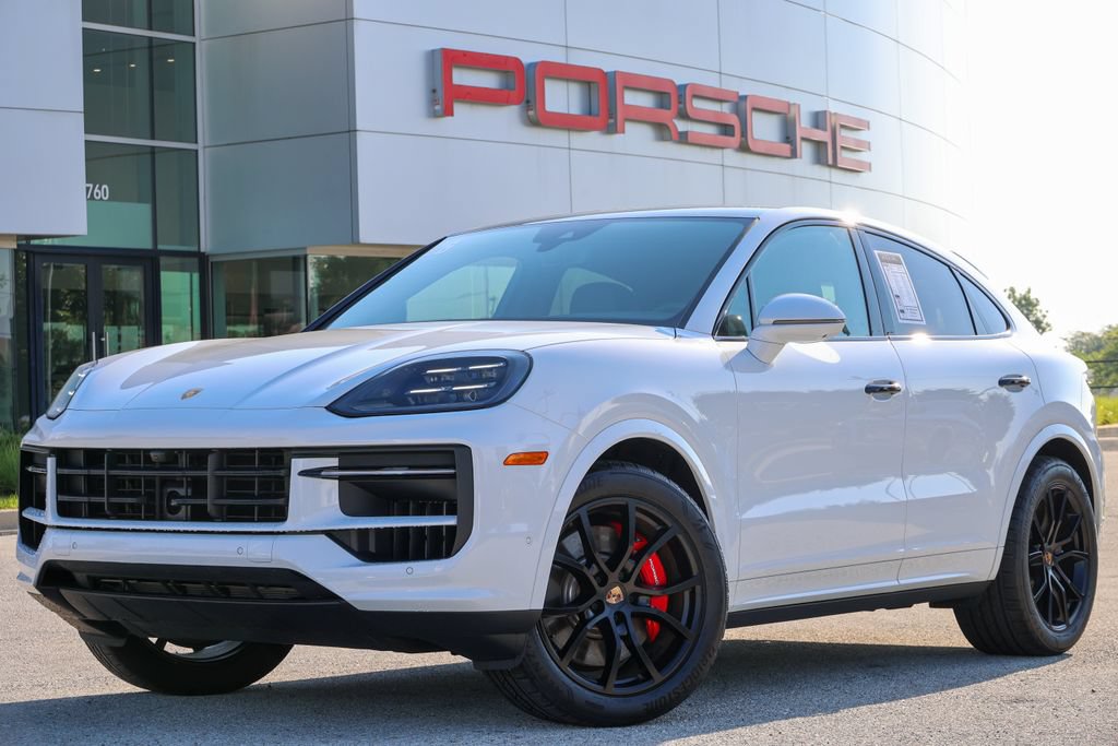 Certified 2026 Porsche Cayenne S AWD/4WD image 6