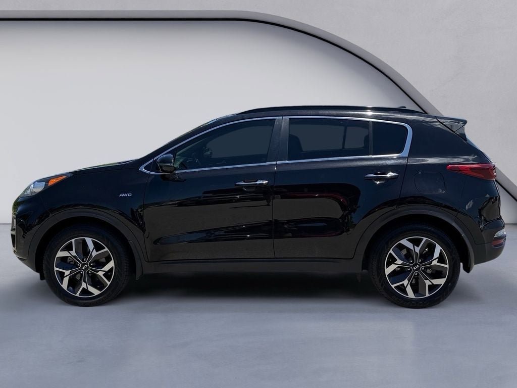 Used 2020 Kia Sportage EX w/ Option Group 15 AWD/4WD image 2