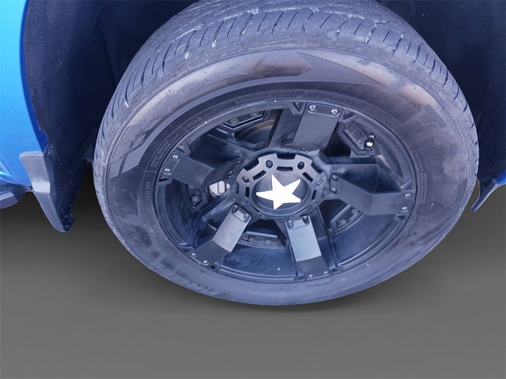 Used 2023 Chevrolet Silverado 1500 RST image 16