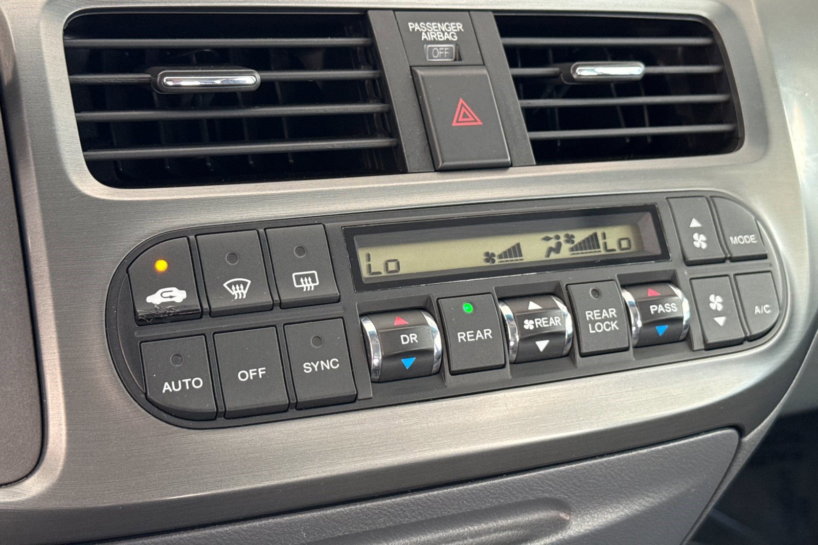 Used 2005 Honda Odyssey EX image 21