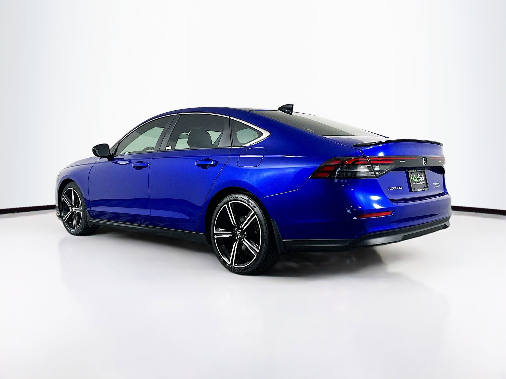 Used 2023 Honda Accord Sport image 5