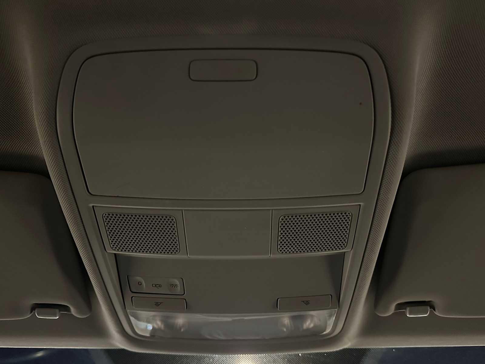 Used 2017 Volkswagen Tiguan S image 29