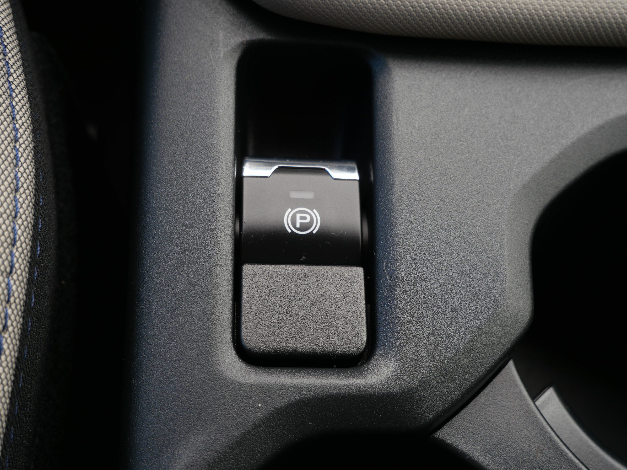 Certified 2025 Subaru Forester Wilderness AWD/4WD image 30