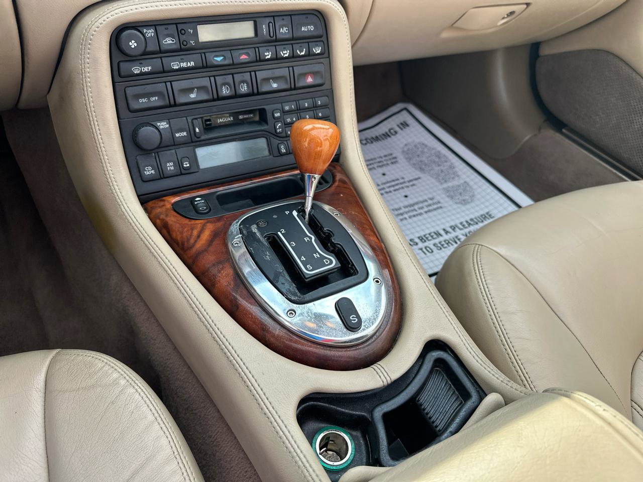 Used 2004 Jaguar XK8 Convertible image 13