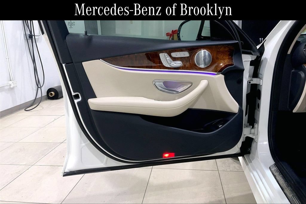 Used 2019 Mercedes-Benz E 300 4MATIC image 22
