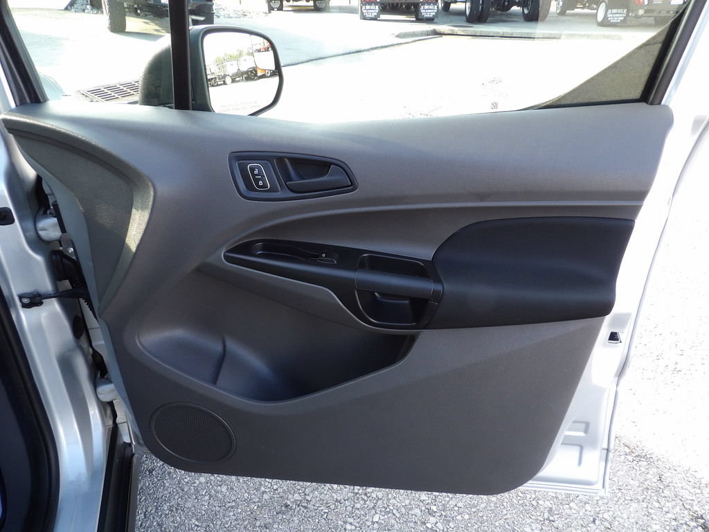 Used 2020 Ford Transit Connect XL FWD image 35