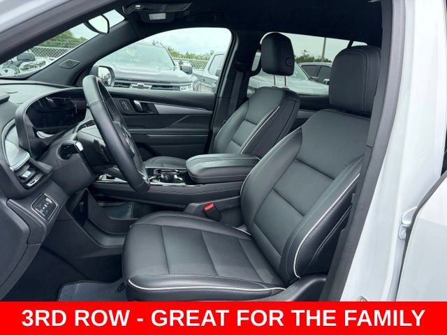 Certified 2025 Buick Enclave Preferred FWD image 14