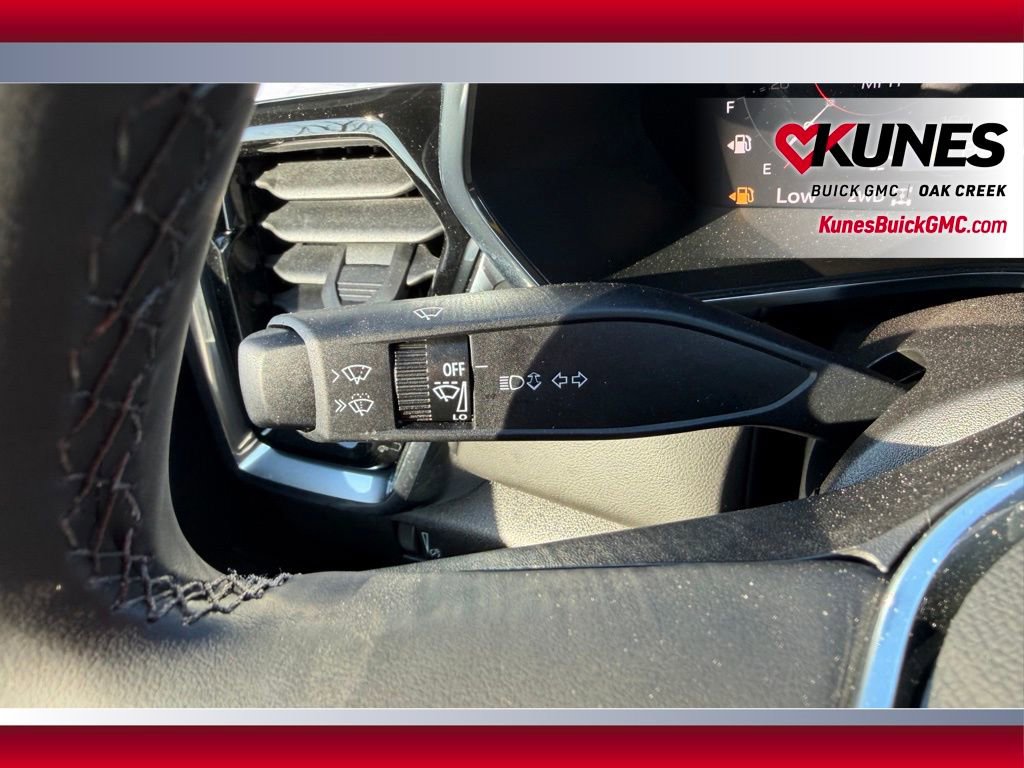 New 2026 GMC Canyon Elevation w/ Convenience Package image 13