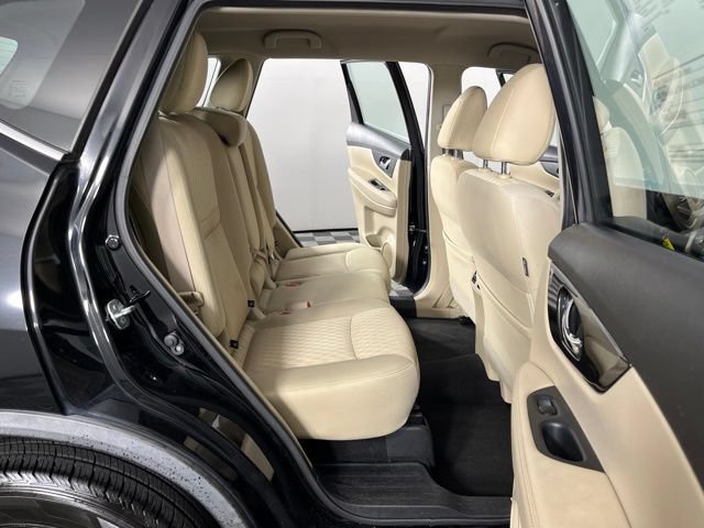 Used 2017 Nissan Rogue S FWD image 44