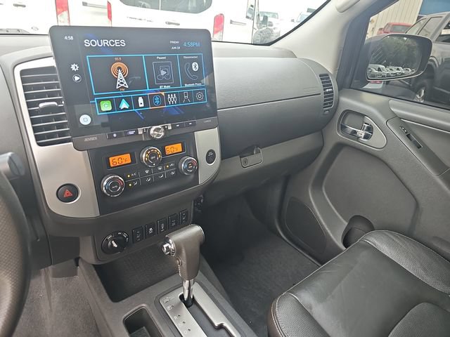 Used 2019 Nissan Frontier PRO-4X w/ Pro-4x Luxury Package AWD/4WD image 23