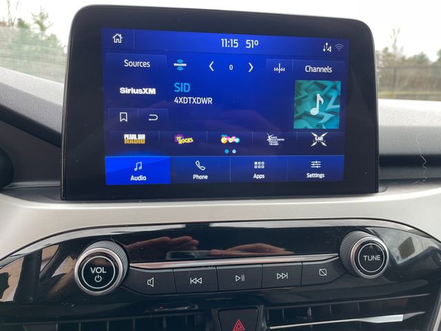 Certified 2021 Ford Escape SE w/ SE Sport Appearance Package image 33