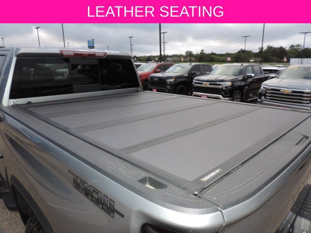 Used 2025 Chevrolet Silverado 2500 LT w/ Trail Boss Package AWD/4WD image 18