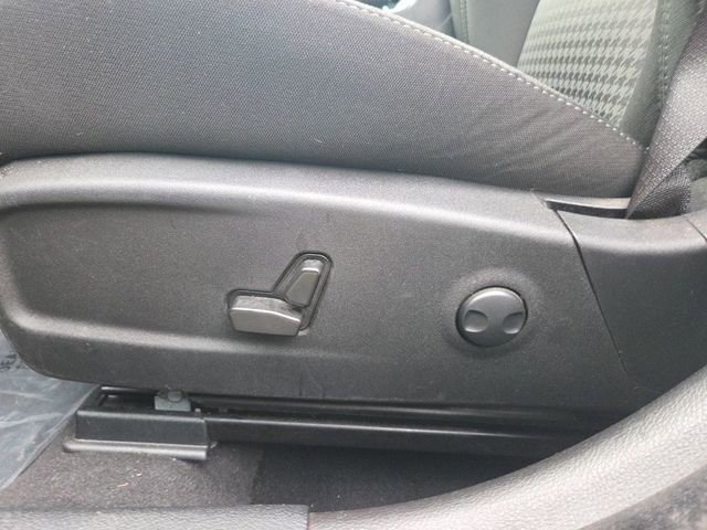 Used 2022 Dodge Charger R/T w/ Blacktop Package image 18