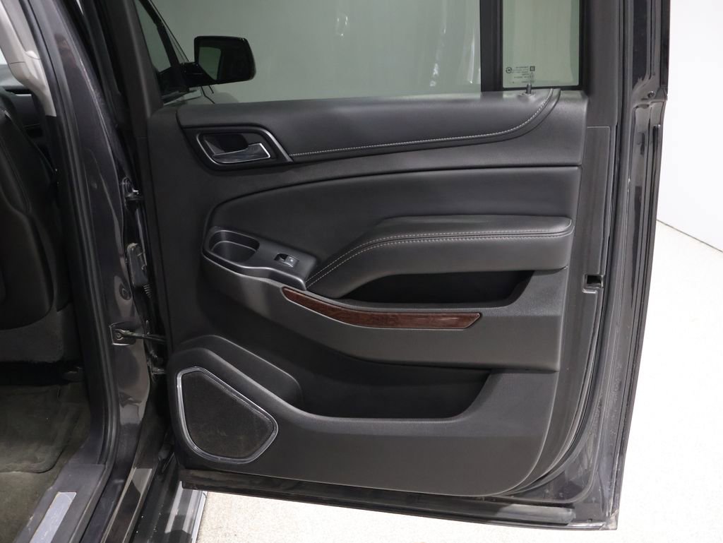 Used 2016 GMC Yukon XL SLT w/ Open Road Package image 24