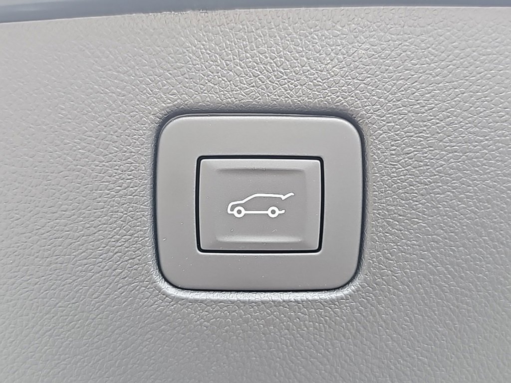 New 2025 Buick Envista Avenir image 7