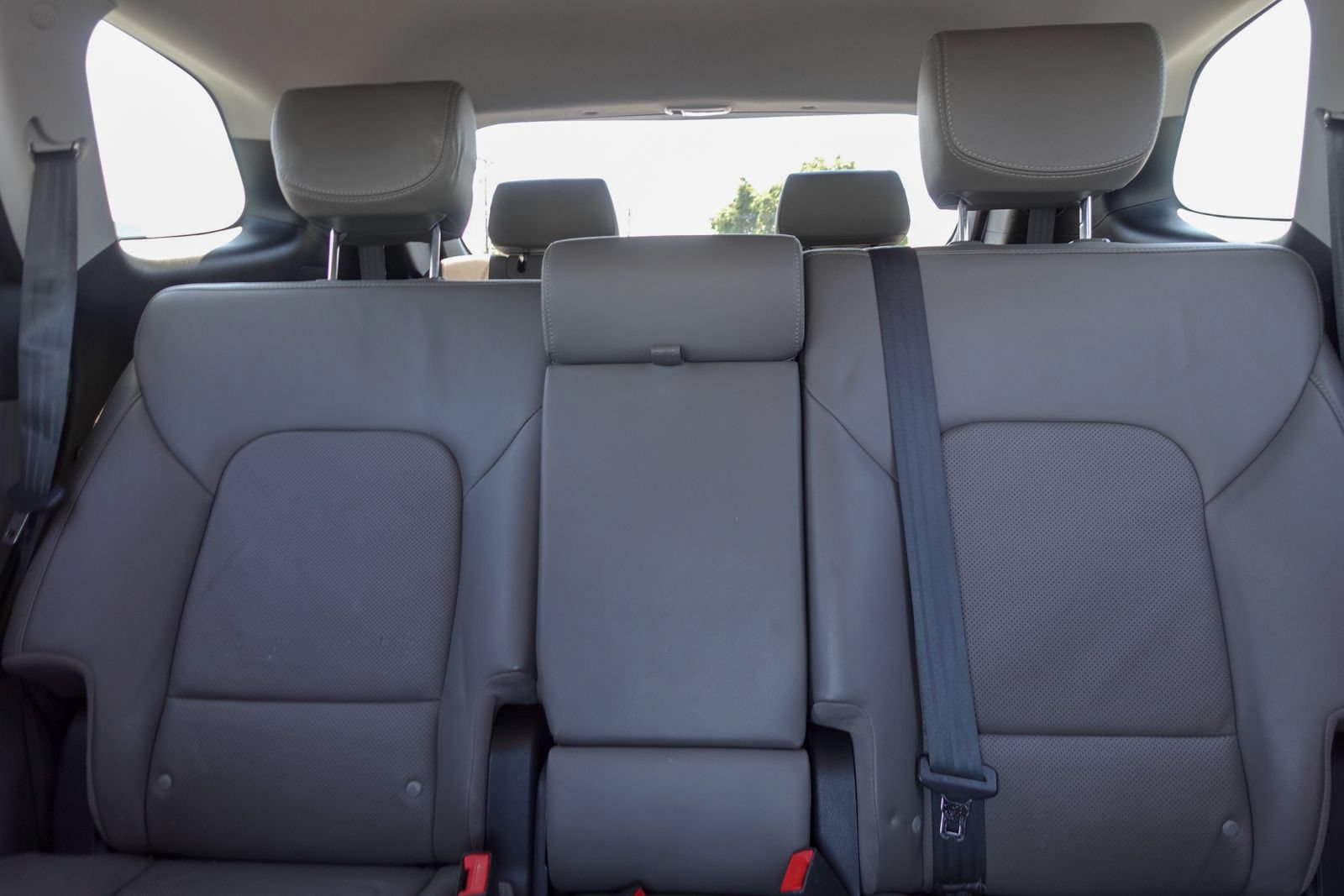 Used 2017 Hyundai Santa Fe SE w/ SE Premium Package 02 FWD image 14