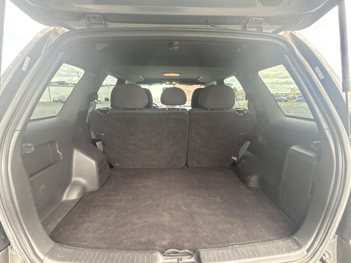 Used 2009 Mercury Mariner 2WD image 15