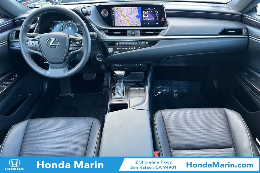 Used 2021 Lexus ES 300h w/ Premium Package image 17