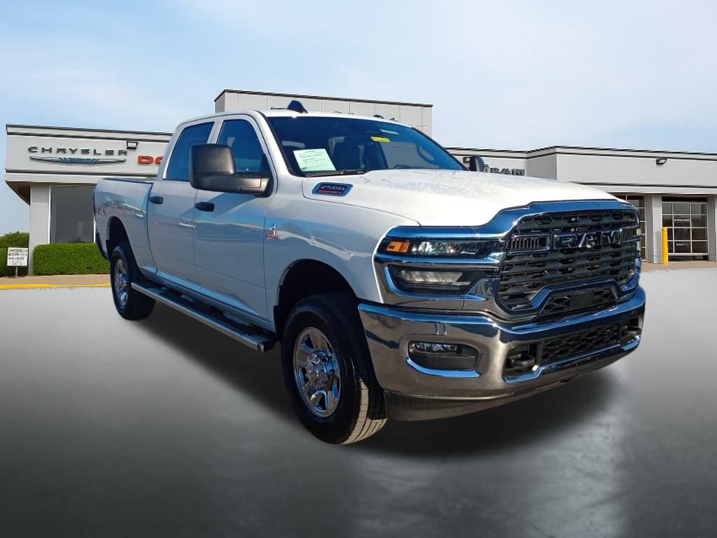 Used 2025 RAM 2500 Tradesman w/ Chrome Appearance Group image 3