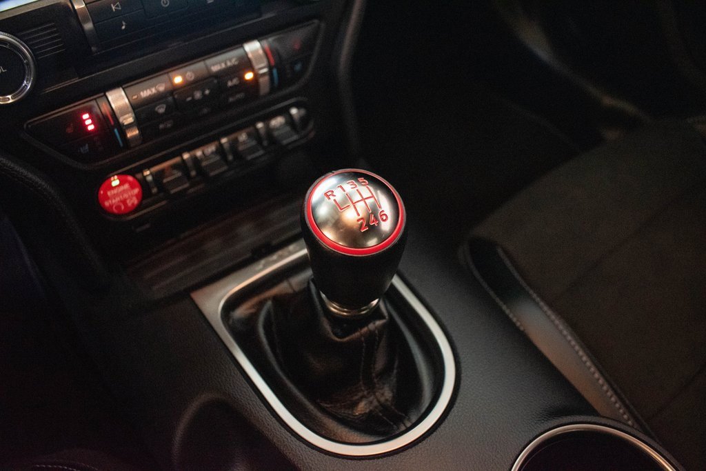 Used 2016 Ford Mustang Shelby GT350 w/ Technology Package image 23