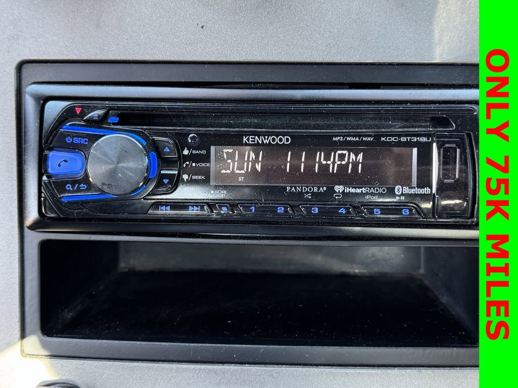 Used 2007 Pontiac Solstice Convertible w/ Premium Package image 16