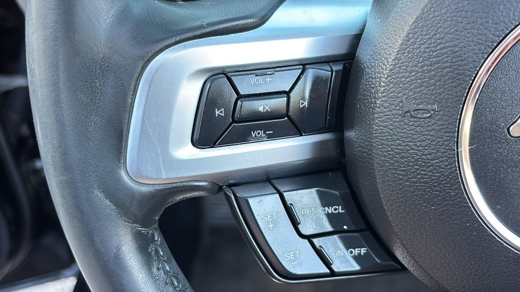 Used 2018 Ford Mustang GT Premium RWD image 15