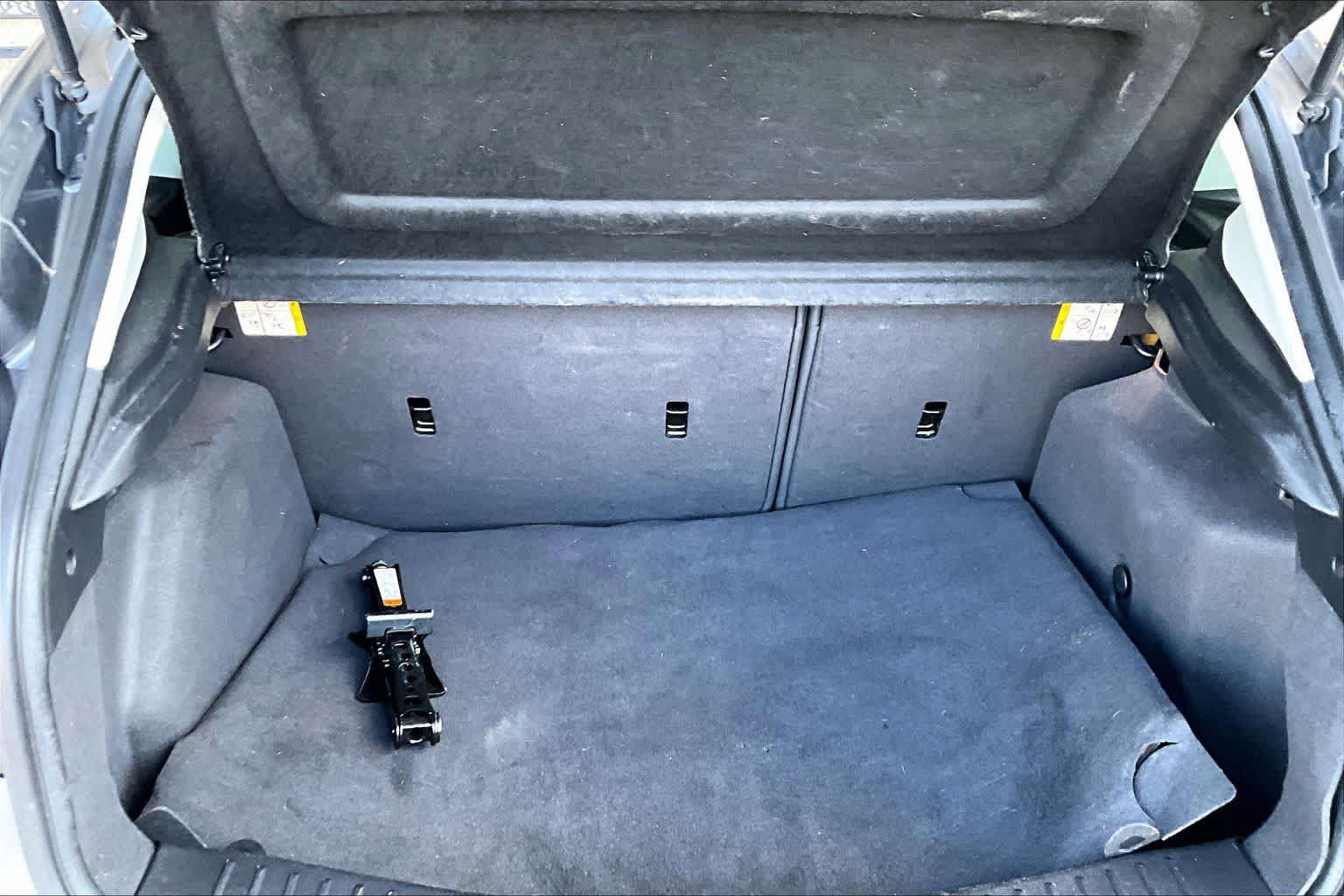 Used 2014 Ford Focus SE FWD image 30