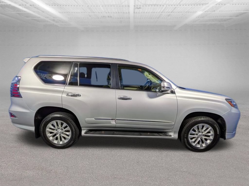 Used 2014 Lexus GX 460 w/ Premium Package AWD/4WD image 4
