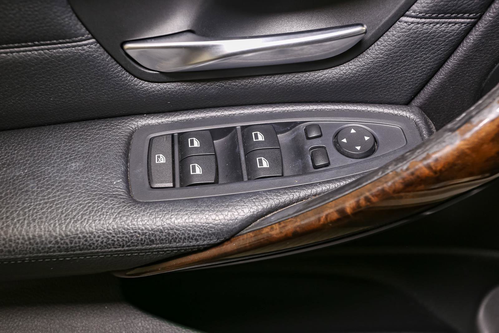 Used 2014 BMW 328i xDrive Sedan image 40