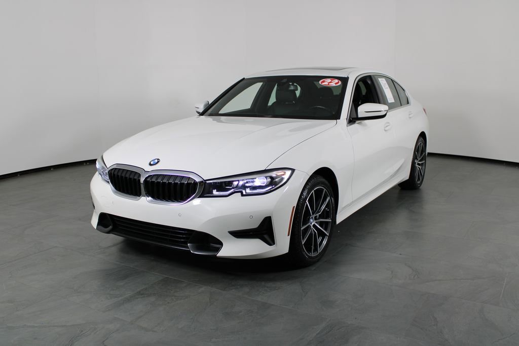 Used 2022 BMW 330i Sedan image 2