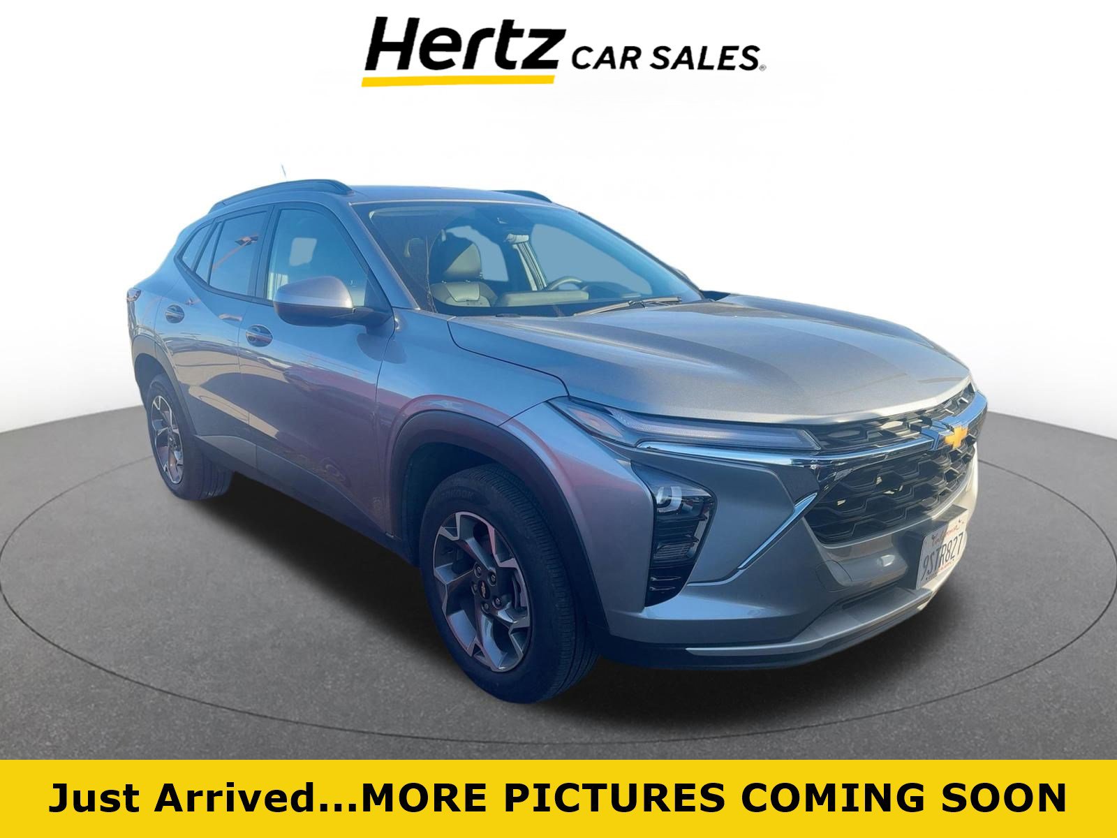 Used 2025 Chevrolet Trax LT