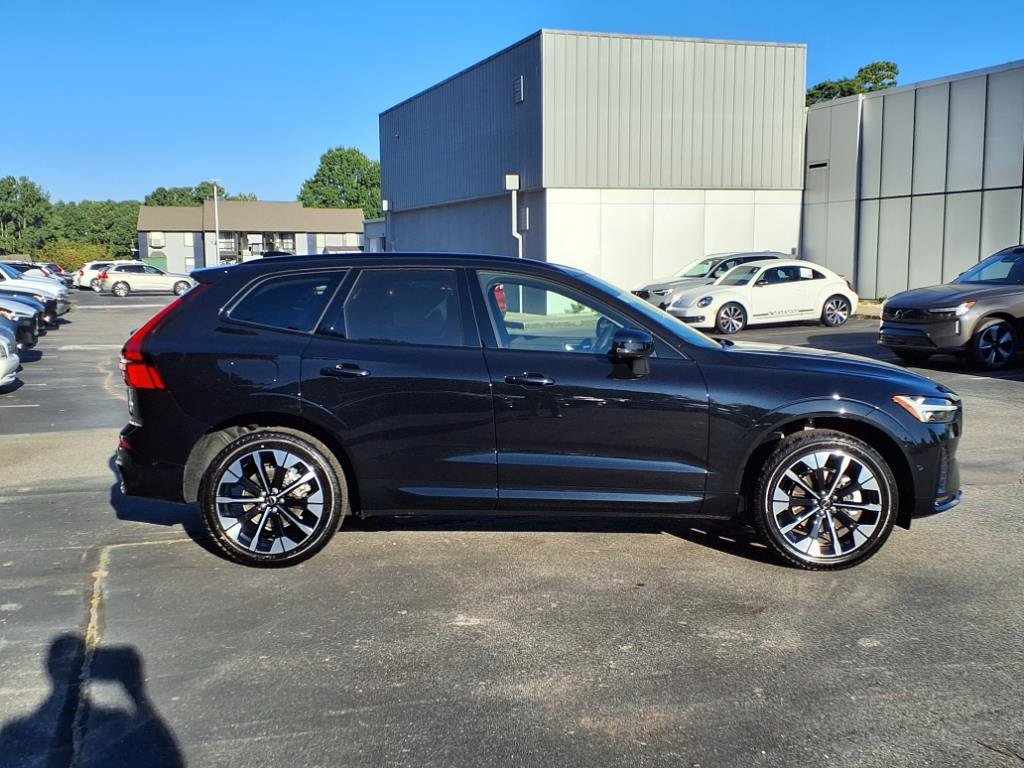 New 2026 Volvo XC60 B5 Plus w/ Protection Package Premier image 2