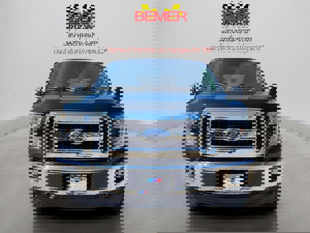 Used 2017 Ford F150 XLT w/ Trailer Tow Package image 8