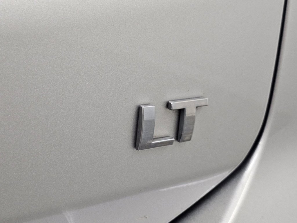 Used 2020 Chevrolet Equinox LT w/ Driver Convenience Package FWD image 28