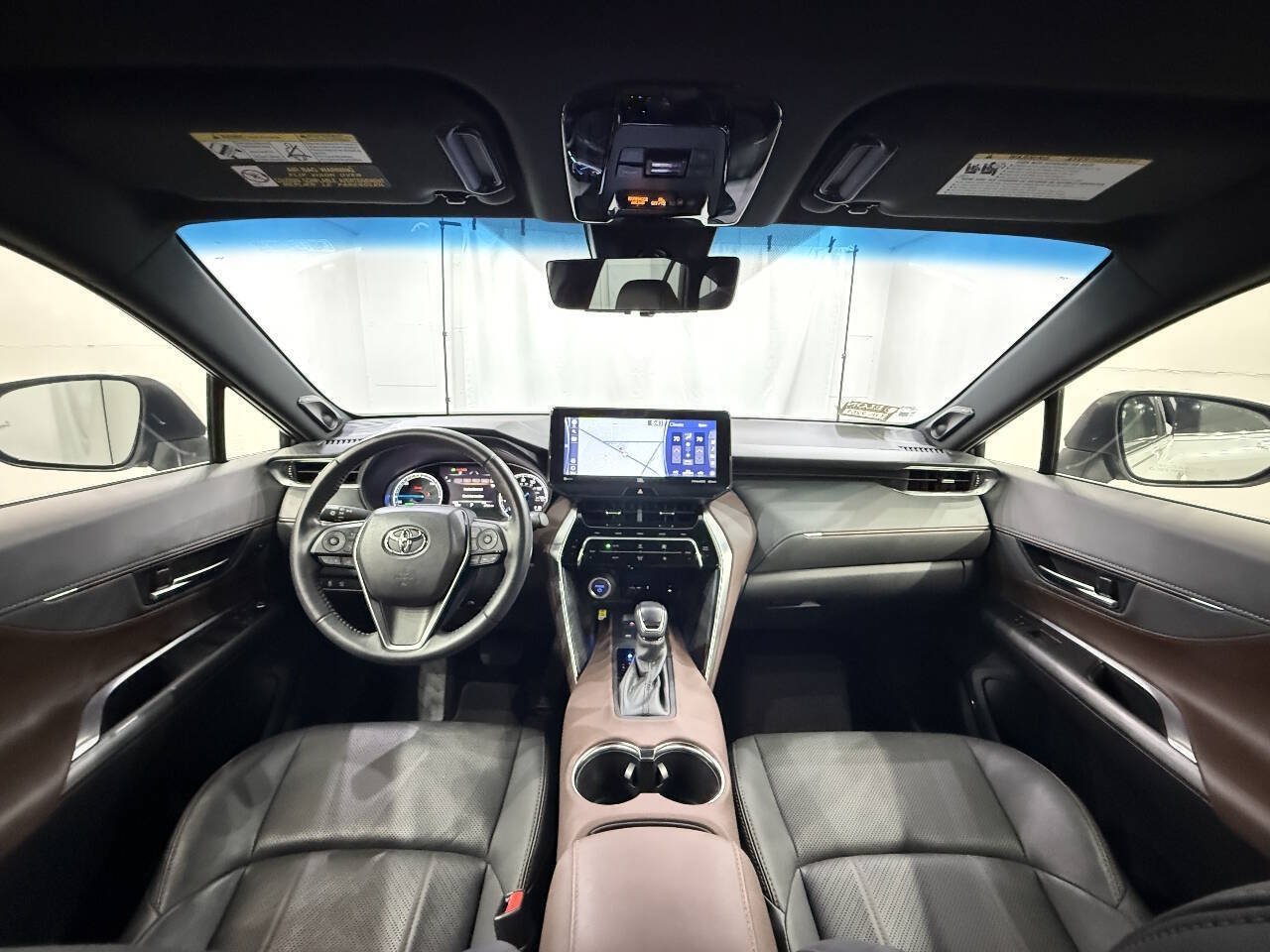 Used 2021 Toyota Venza Limited AWD/4WD image 6