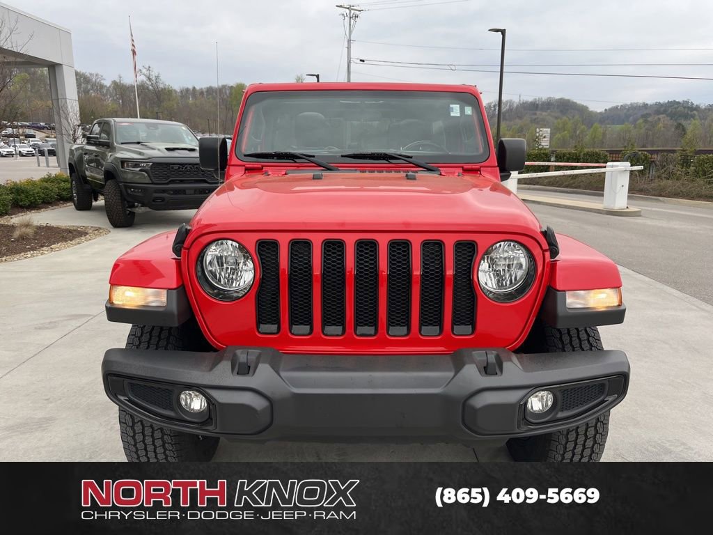 Used 2021 Jeep Wrangler Unlimited Sahara AWD/4WD image 32