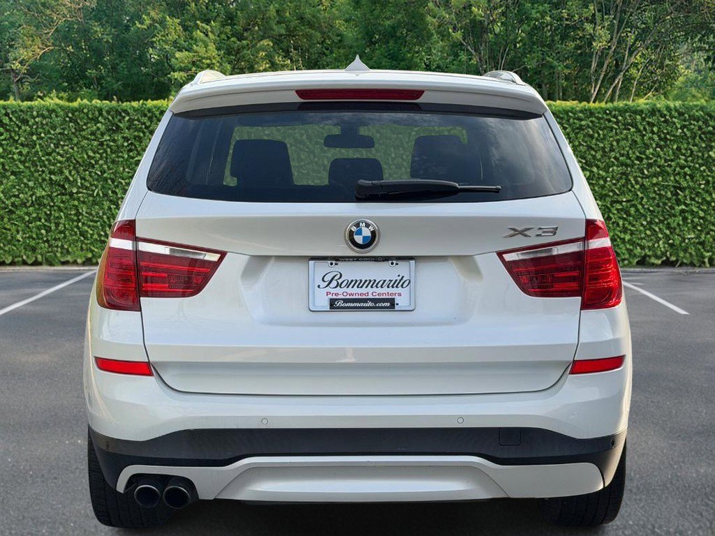 Used 2017 BMW X3 xDrive28i image 5