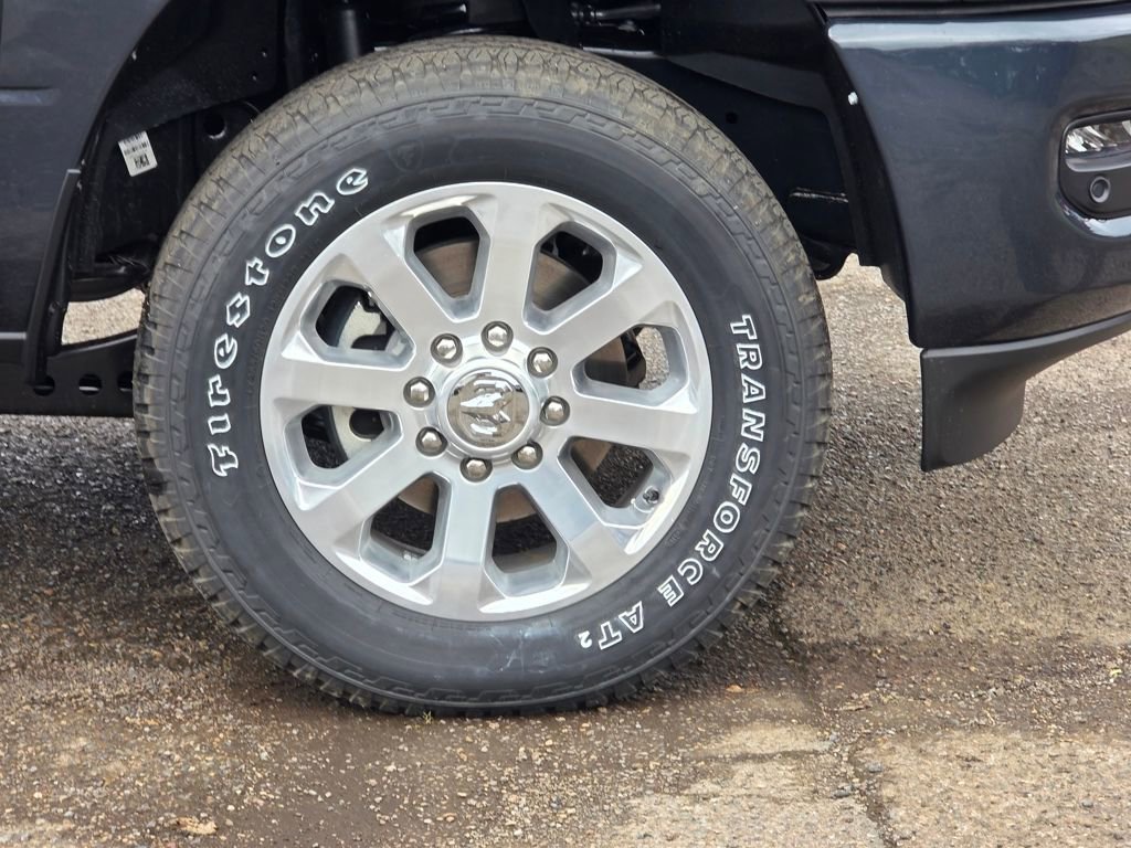 New 2026 RAM 3500 Laramie AWD/4WD image 29